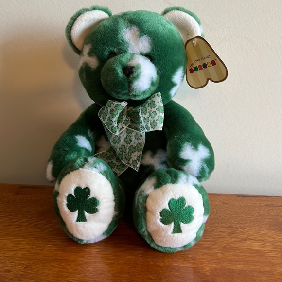 Aurora Other - NWT Aurora good luck teddy bear
